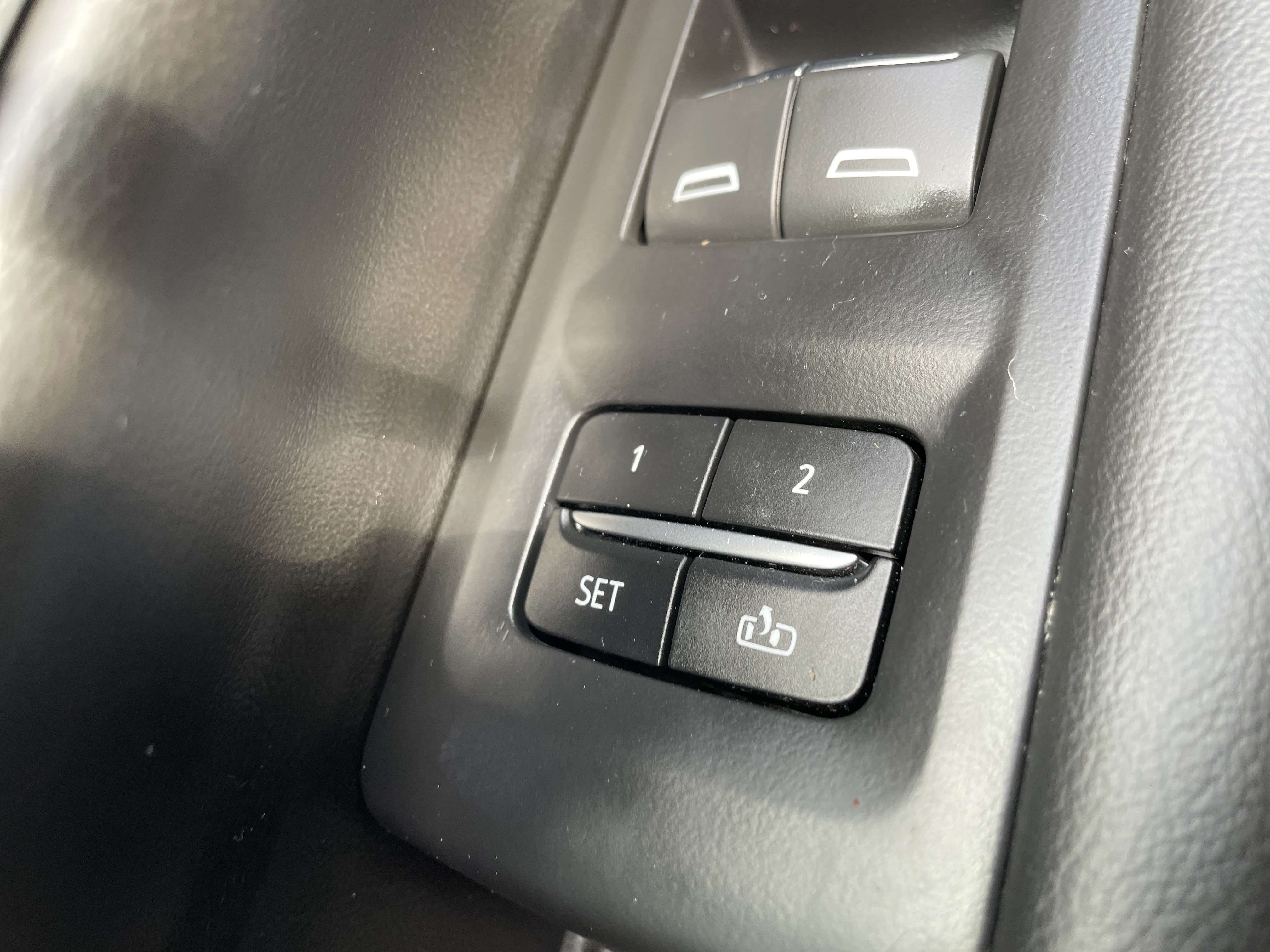 Used 2023 Chevrolet Suburban High Country AWD/4WD image 34