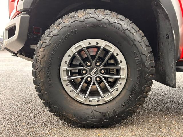 Used 2019 Ford F150 Raptor w/ Equipment Group 802A Luxury image 11