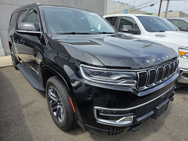 Certified 2023 Jeep Wagoneer L 4WD w/ Premium Group I image 1