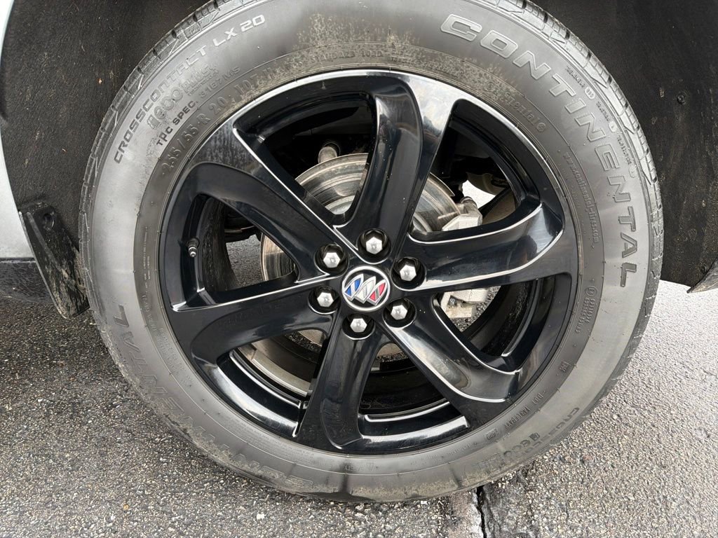 Used 2024 Buick Enclave Essence w/ Experience Buick Package image 29