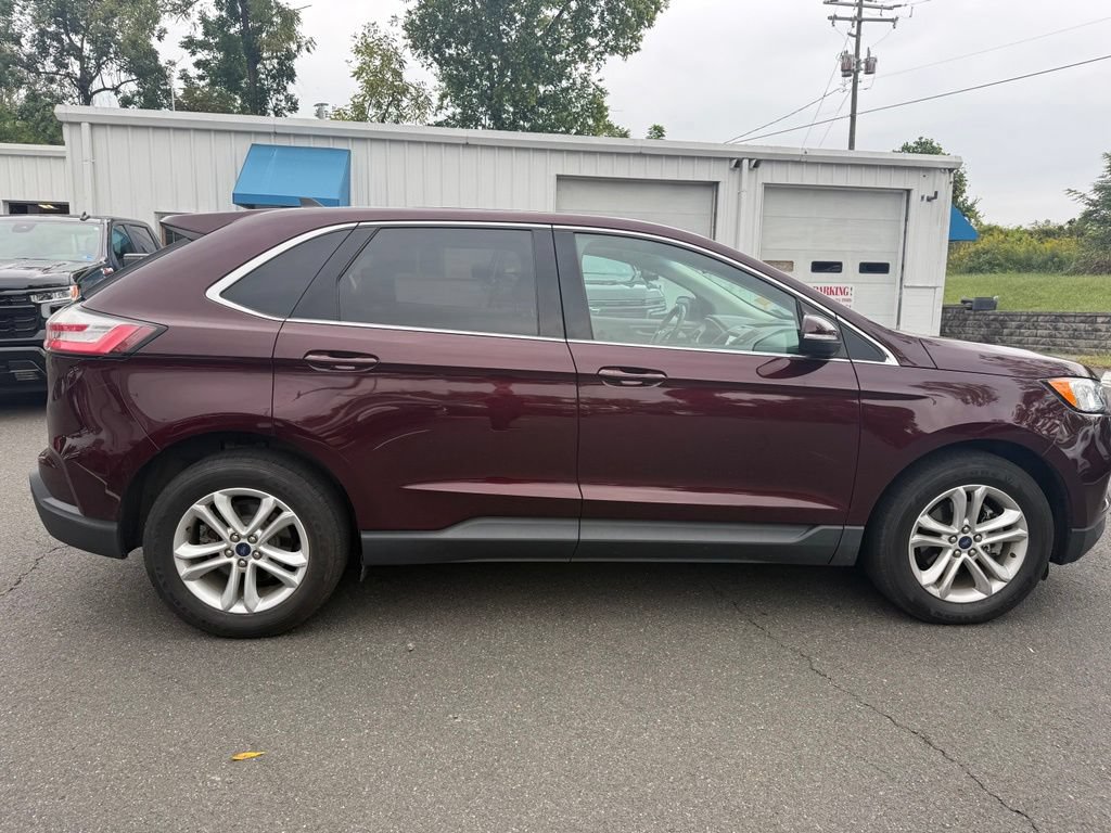 Used 2020 Ford Edge SEL w/ Convenience Package FWD image 6