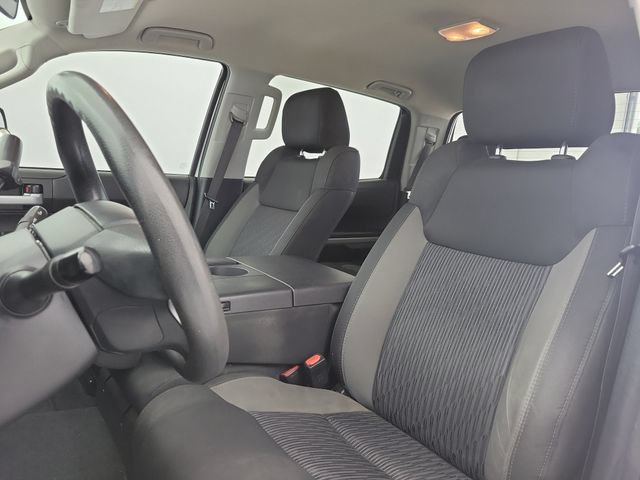 Used 2017 Toyota Tundra SR5 RWD image 16