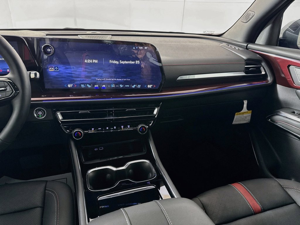 Used 2026 Chevrolet Traverse RS w/ LPO, Floor Liner Package FWD image 29
