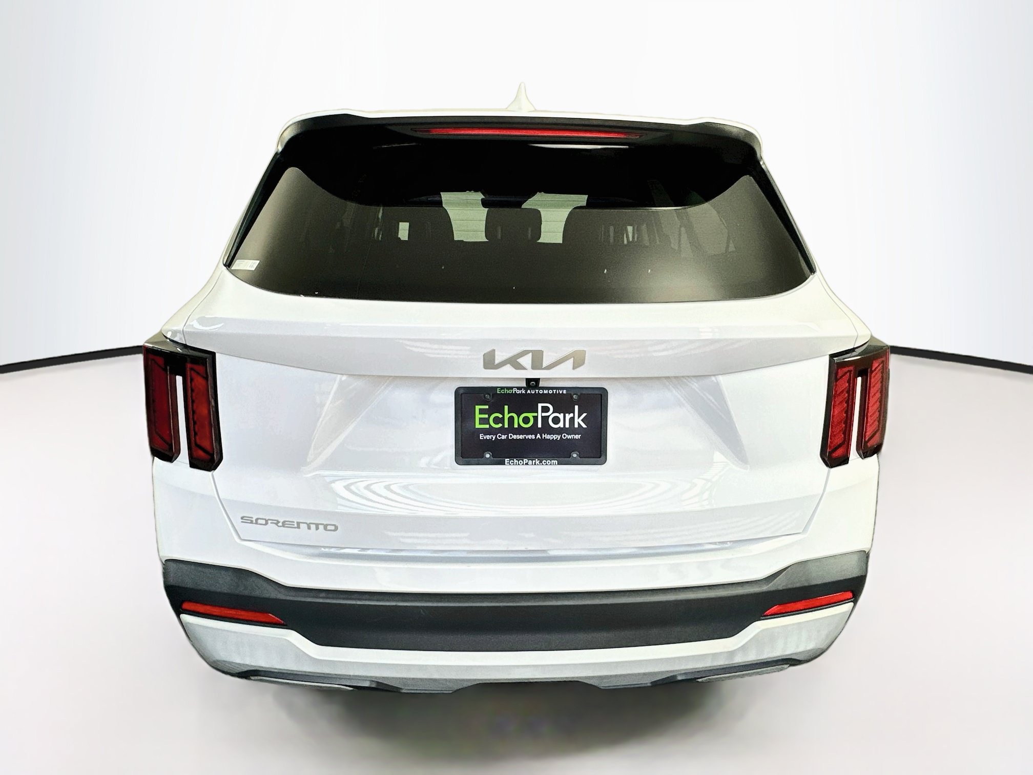 Used 2025 Kia Sorento LX FWD image 7