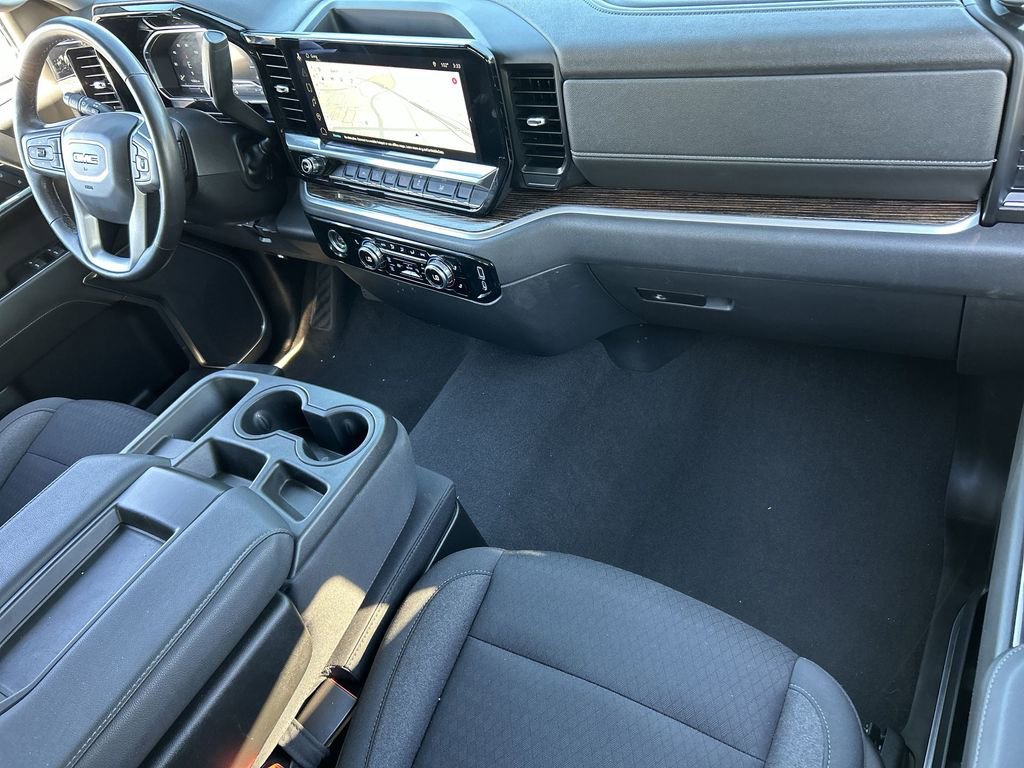 Used 2022 GMC Sierra 1500 SLE image 28