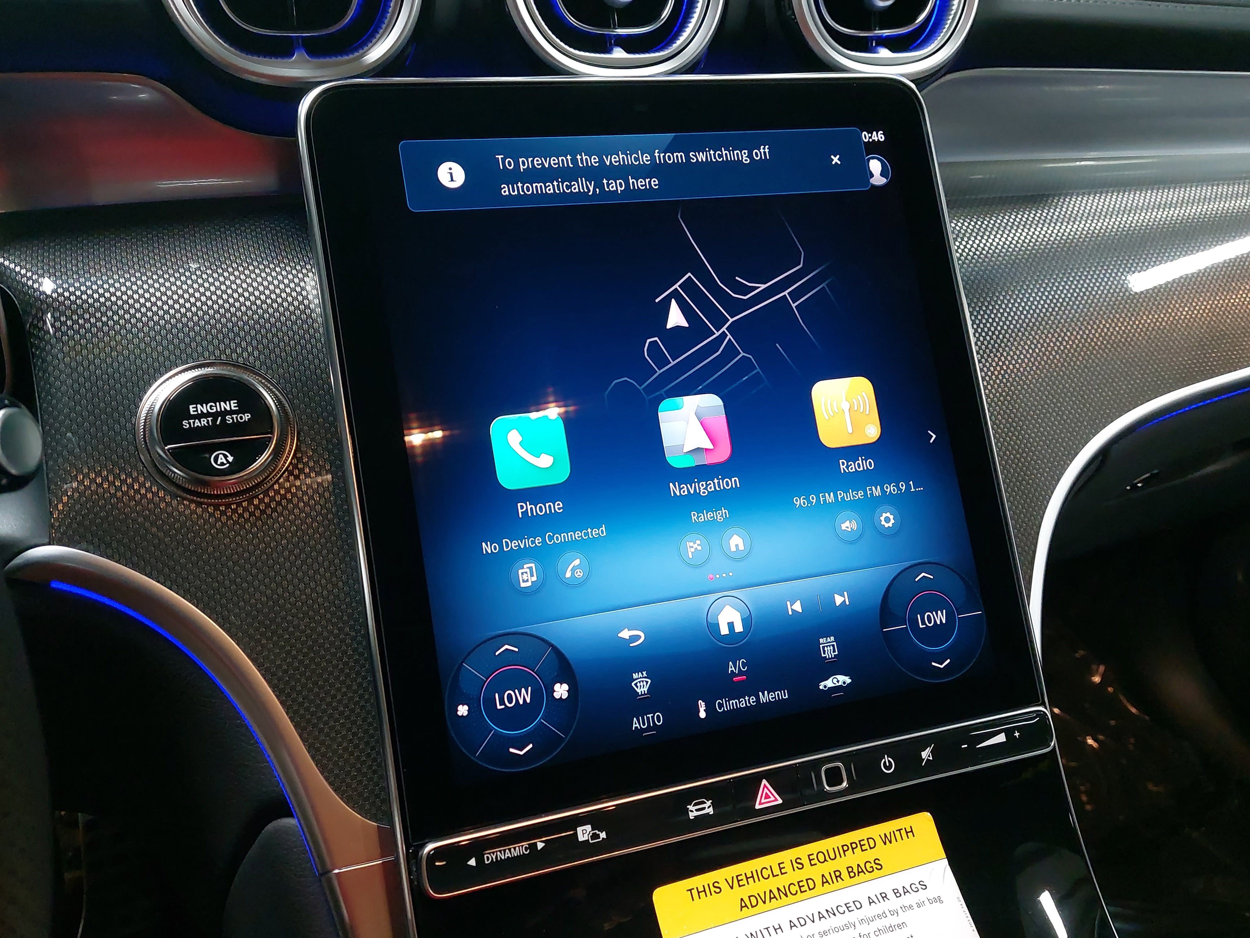 Used 2025 Mercedes-Benz GLC 300 4MATIC image 22