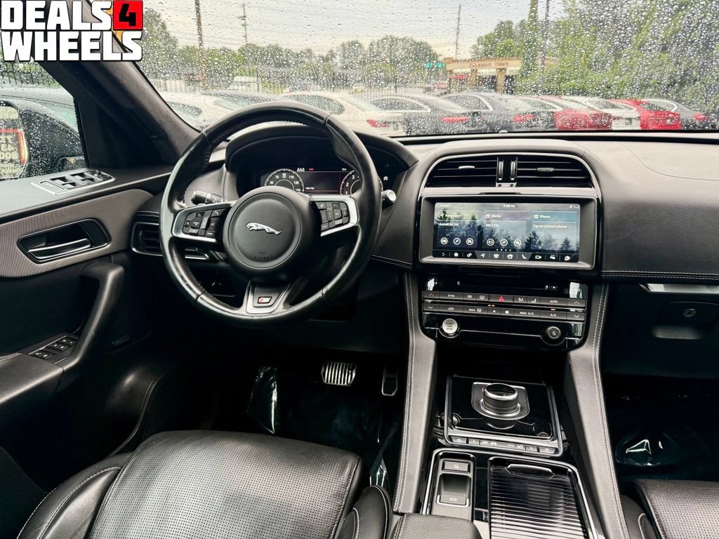 Used 2019 Jaguar F-PACE S AWD/4WD image 17