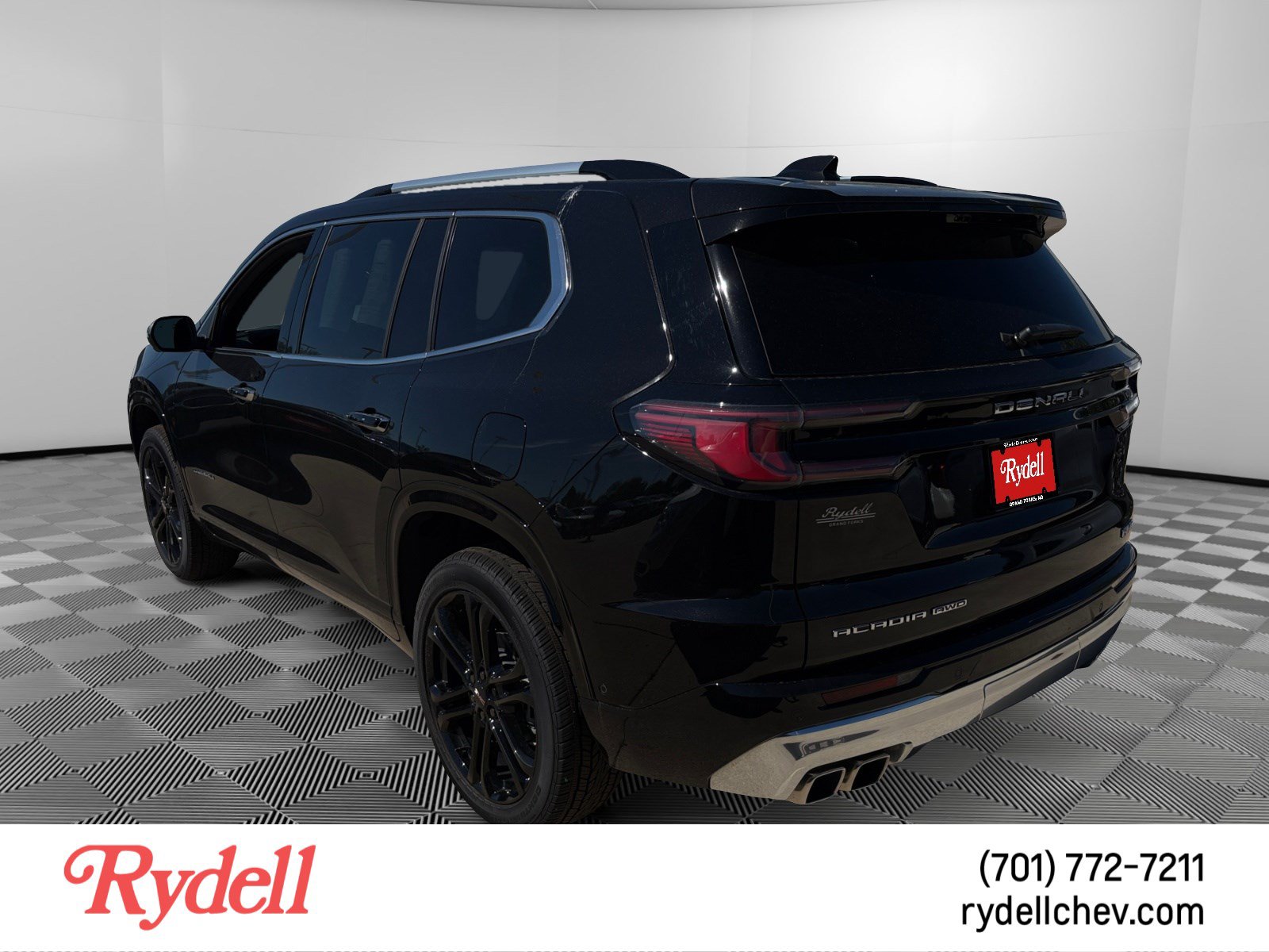 Certified 2026 GMC Acadia Denali w/ Super Cruise Package AWD/4WD image 3
