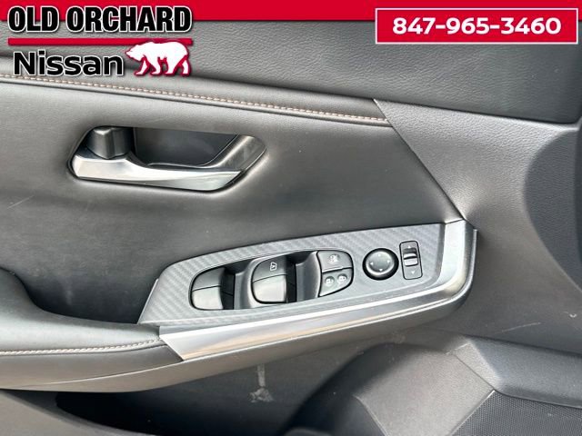 Used 2023 Nissan Sentra SR w/ Electronics Package image 9