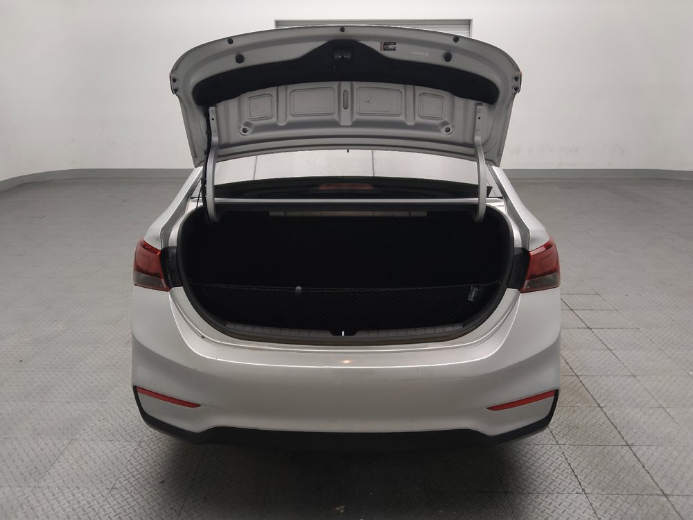 Used 2020 Hyundai Accent SE FWD image 29