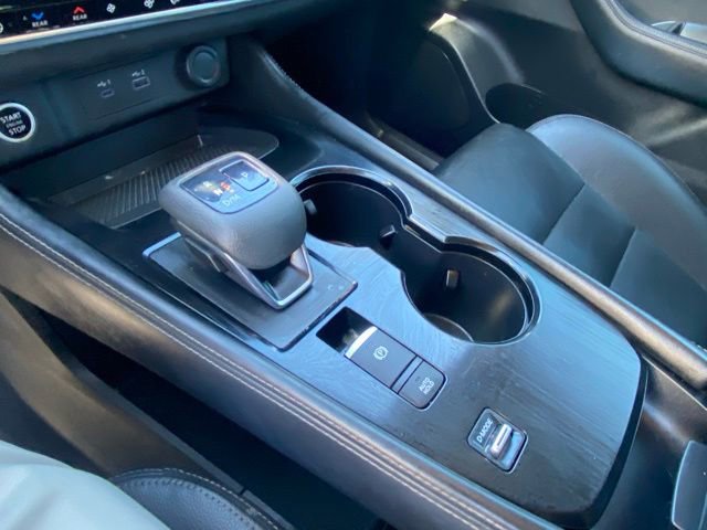 Used 2021 Nissan Rogue SL FWD image 24