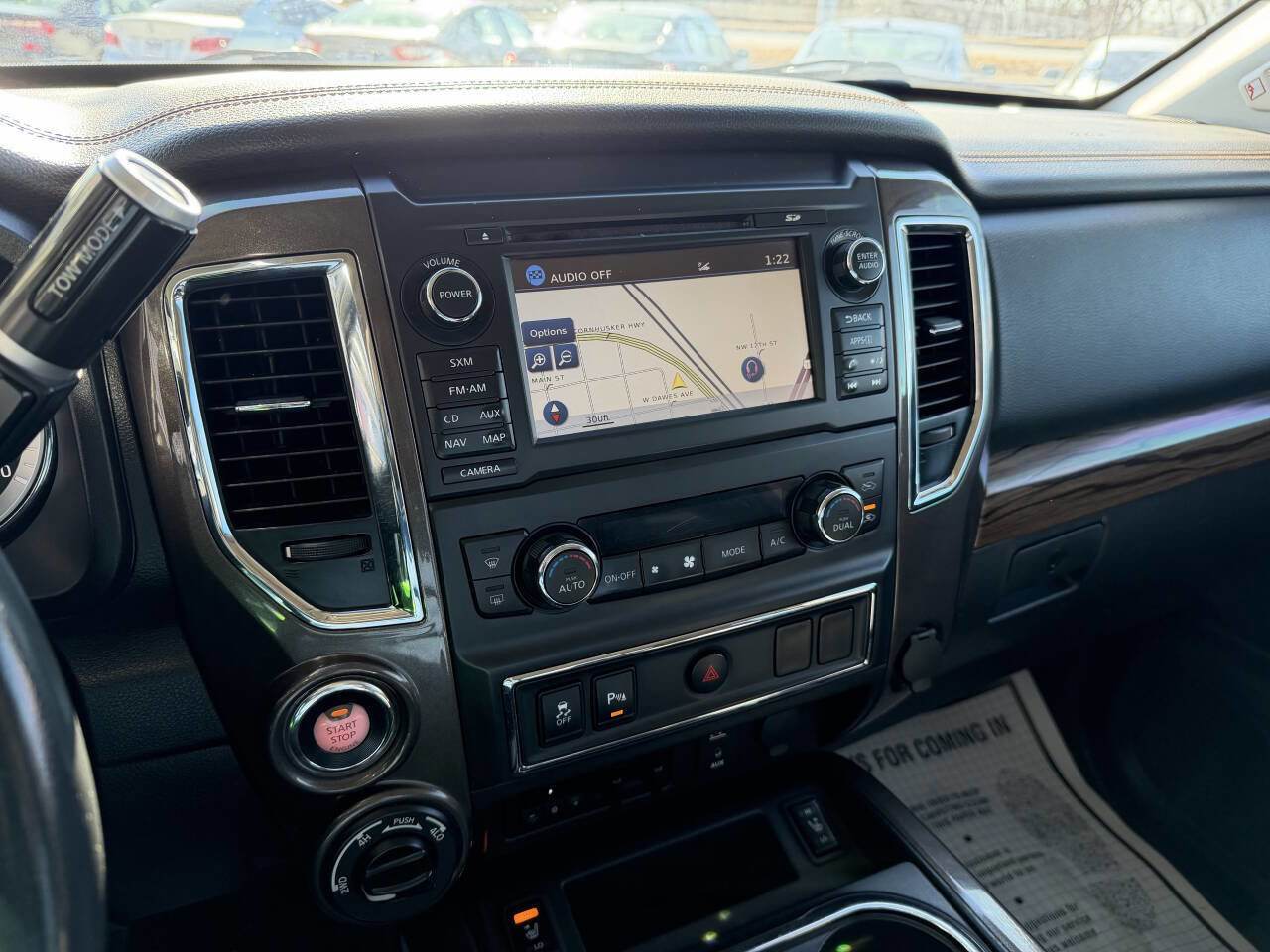 Used 2016 Nissan Titan SL AWD/4WD image 13