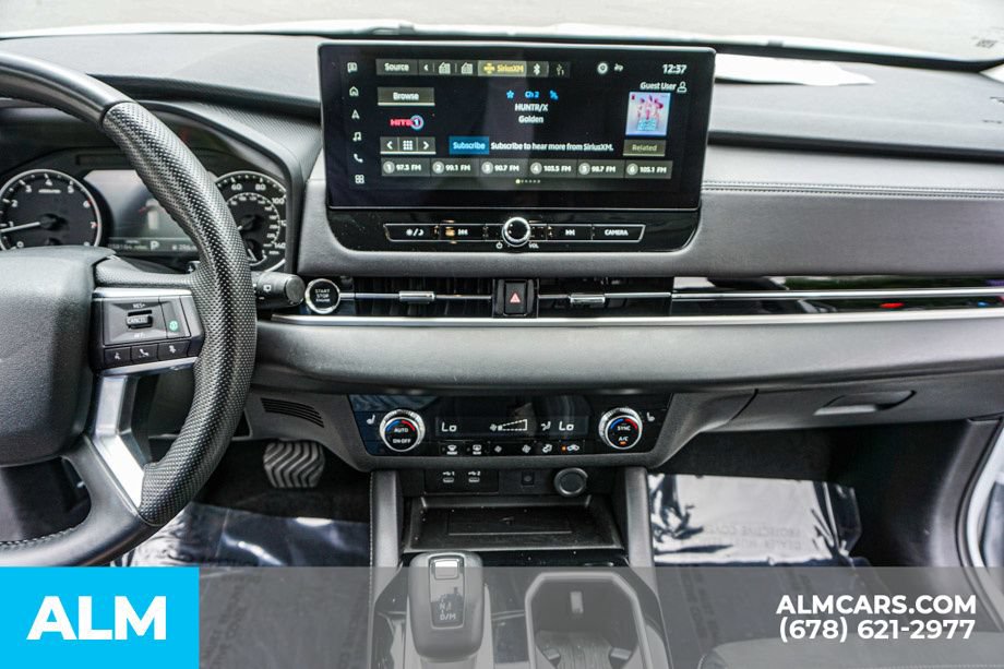 Used 2025 Mitsubishi Outlander SE FWD image 40