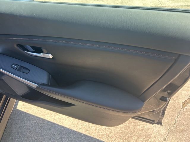 Used 2022 Nissan Sentra SR w/ Lighting Package FWD image 8