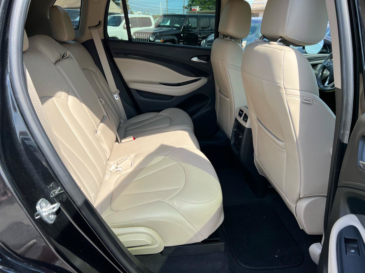 Used 2016 Buick Envision Premium AWD/4WD image 19