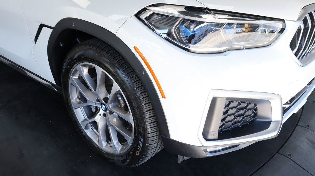 Used 2021 BMW X6 xDrive40i w/ Executive Package AWD/4WD image 13