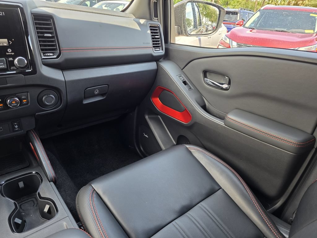 Used 2023 Nissan Frontier PRO-4X w/ Pro-4X Premium Package AWD/4WD image 14