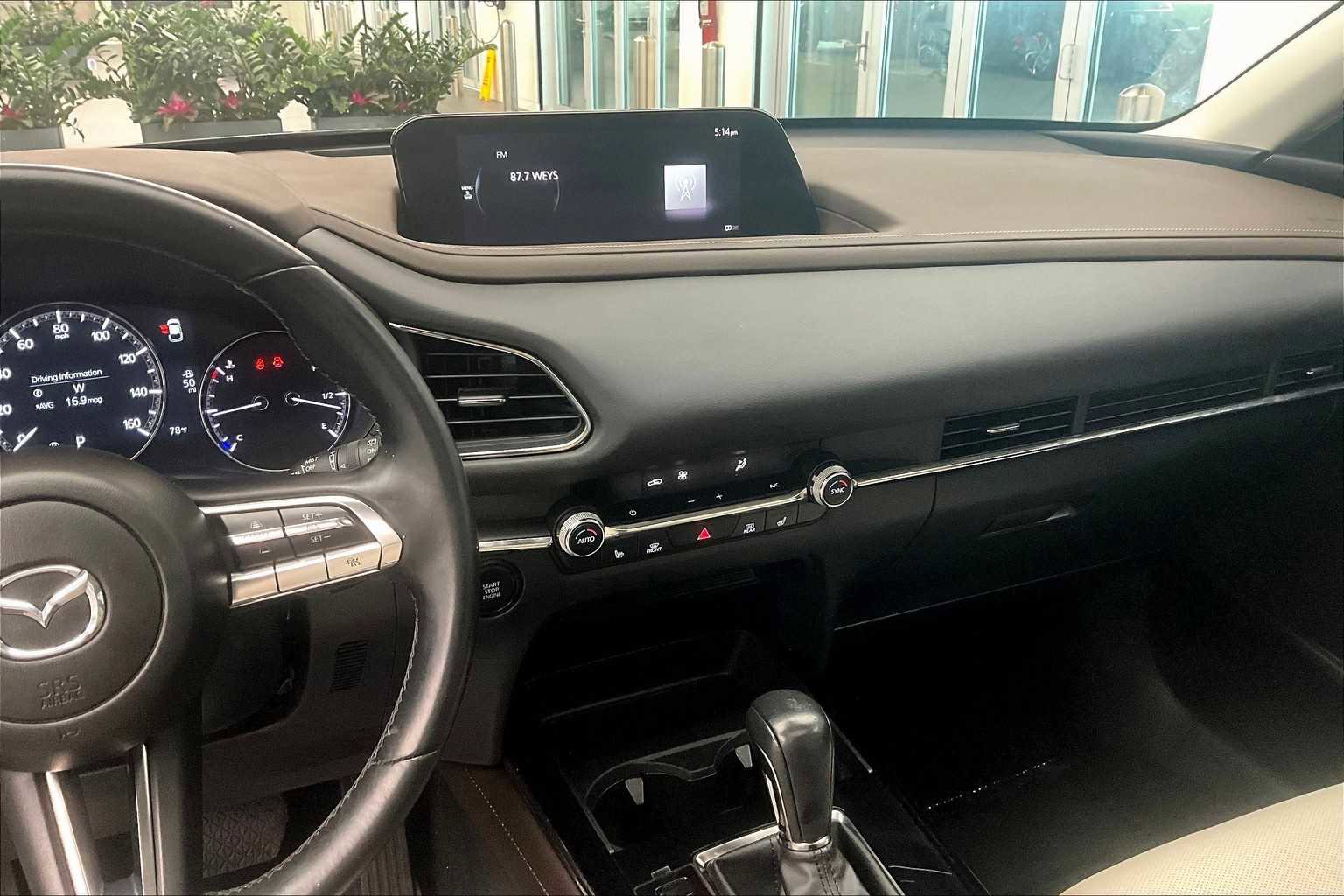 Used 2023 MAZDA CX-30 AWD 2.5 S w/ Premium Package image 6