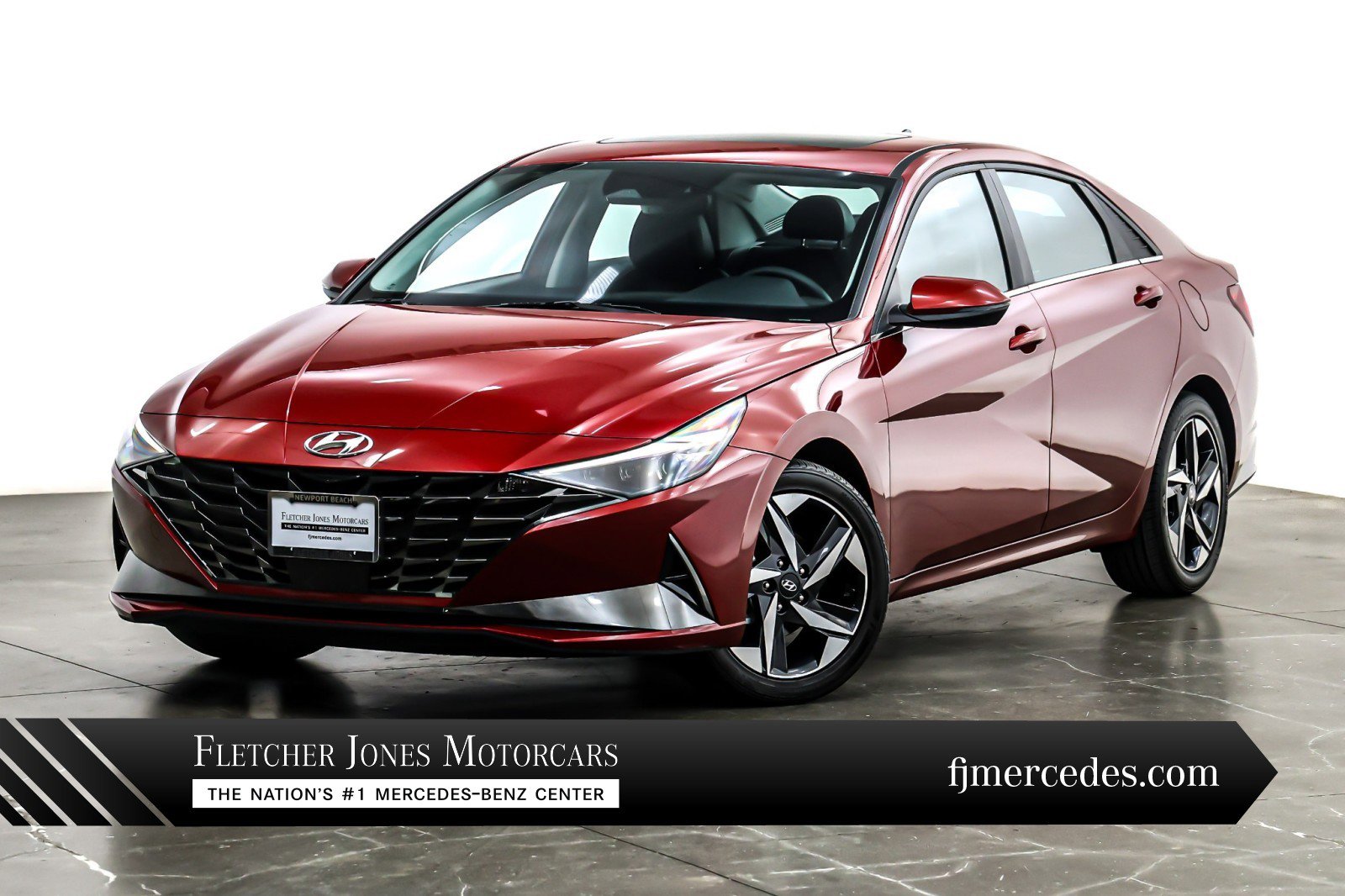 Used 2023 Hyundai Elantra Limited image 1