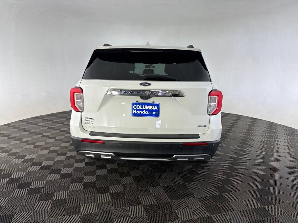 Used 2020 Ford Explorer XLT w/ Equipment Group 202A AWD/4WD image 6