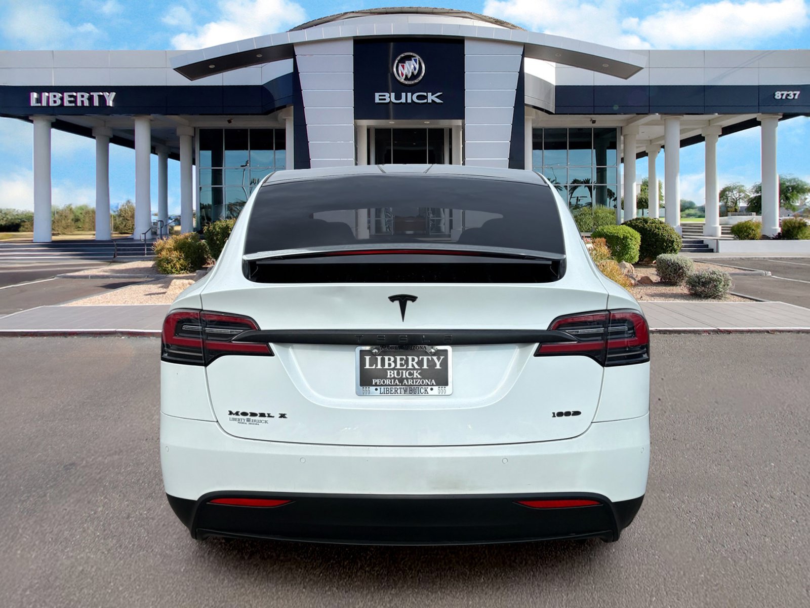 Used 2018 Tesla Model X 100D AWD/4WD image 9