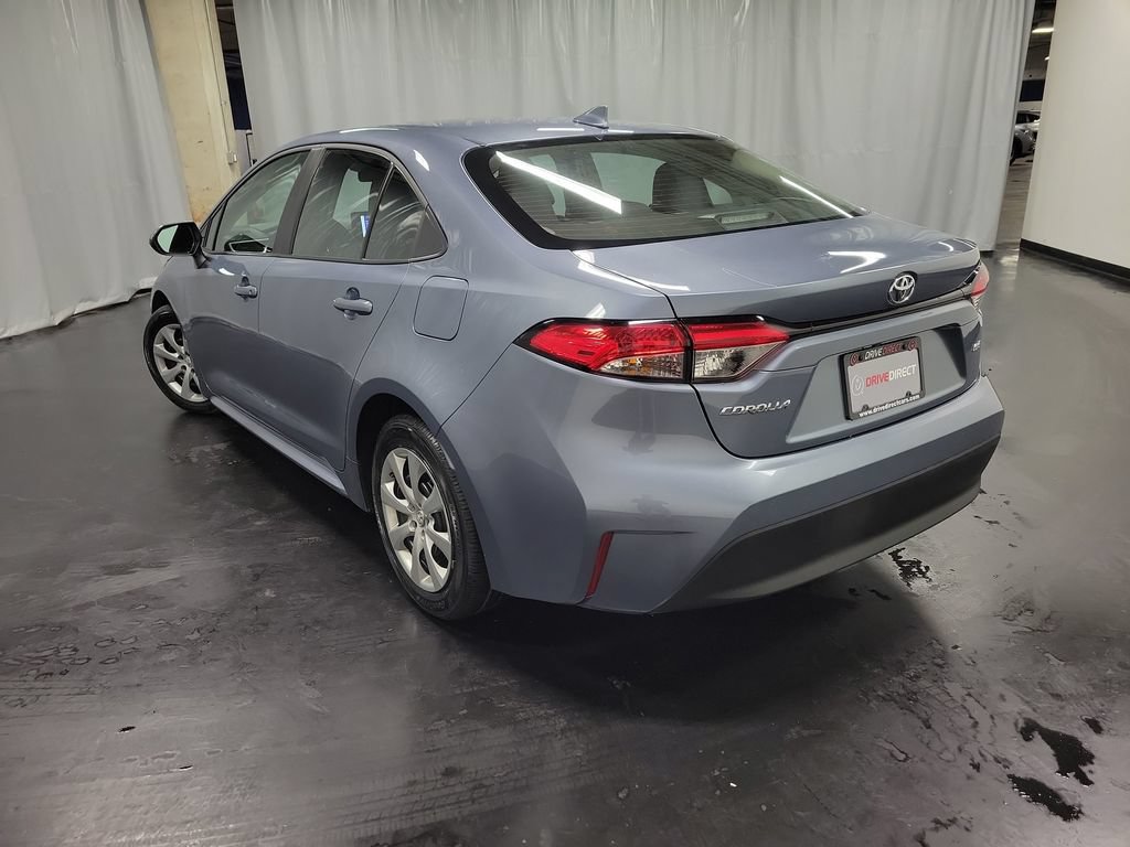 Used 2025 Toyota Corolla LE FWD image 6