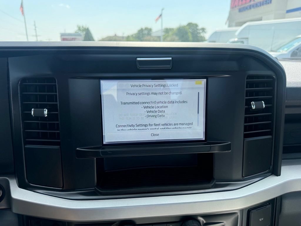 New 2026 Ford F550 4x4 Regular Cab Super Duty image 23