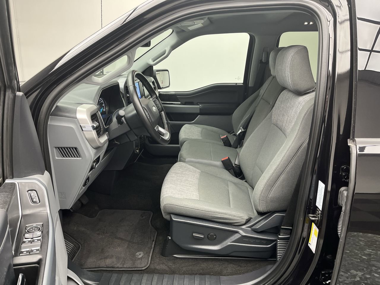 Certified 2023 Ford F150 XLT w/ Equipment Group 301A Mid AWD/4WD image 3