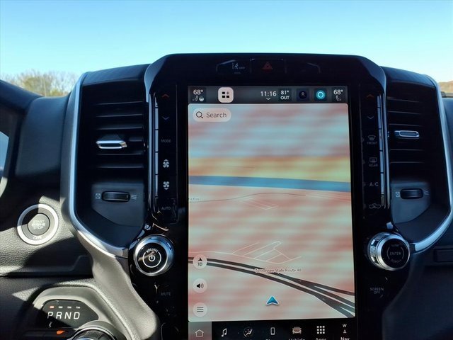 New 2026 RAM 1500 4x4 Crew Cab image 16