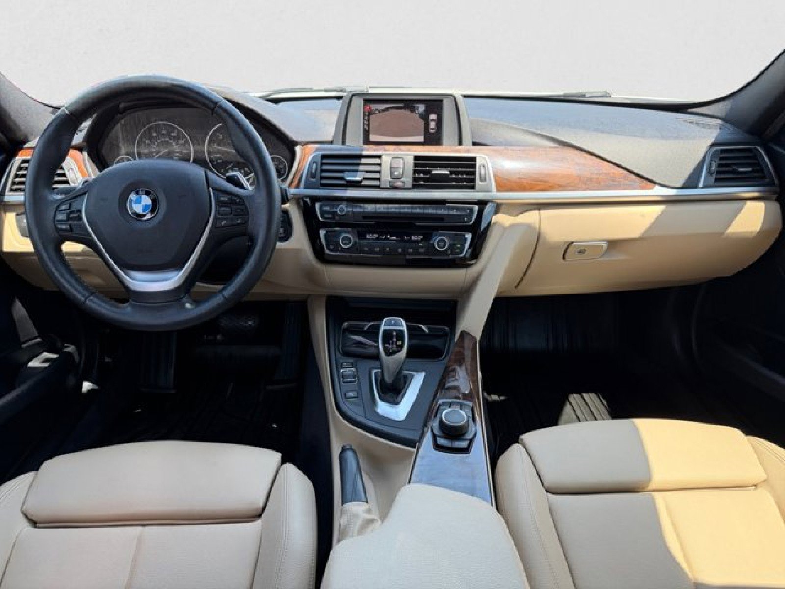 Used 2017 BMW 330i Sedan RWD image 12