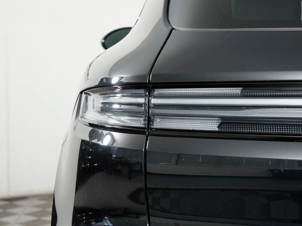 New 2026 Porsche Cayenne AWD/4WD image 12