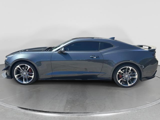 Used 2017 Chevrolet Camaro SS w/ 50th Anniversary Edition RWD image 7