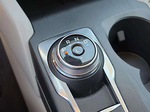 Used 2025 Ford Escape SE FWD image 29