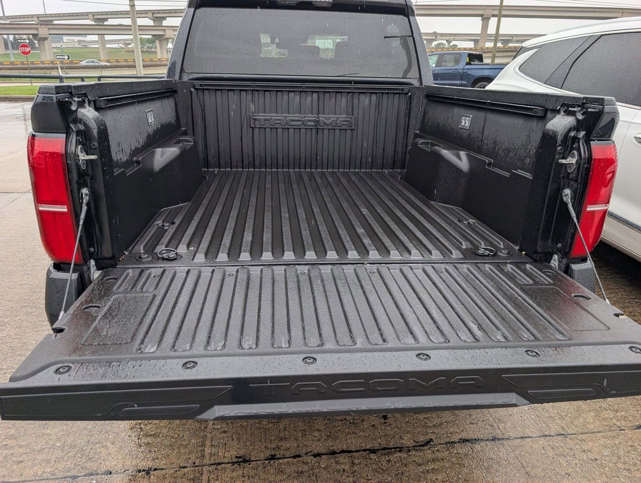 Used 2025 Toyota Tacoma SR RWD image 28