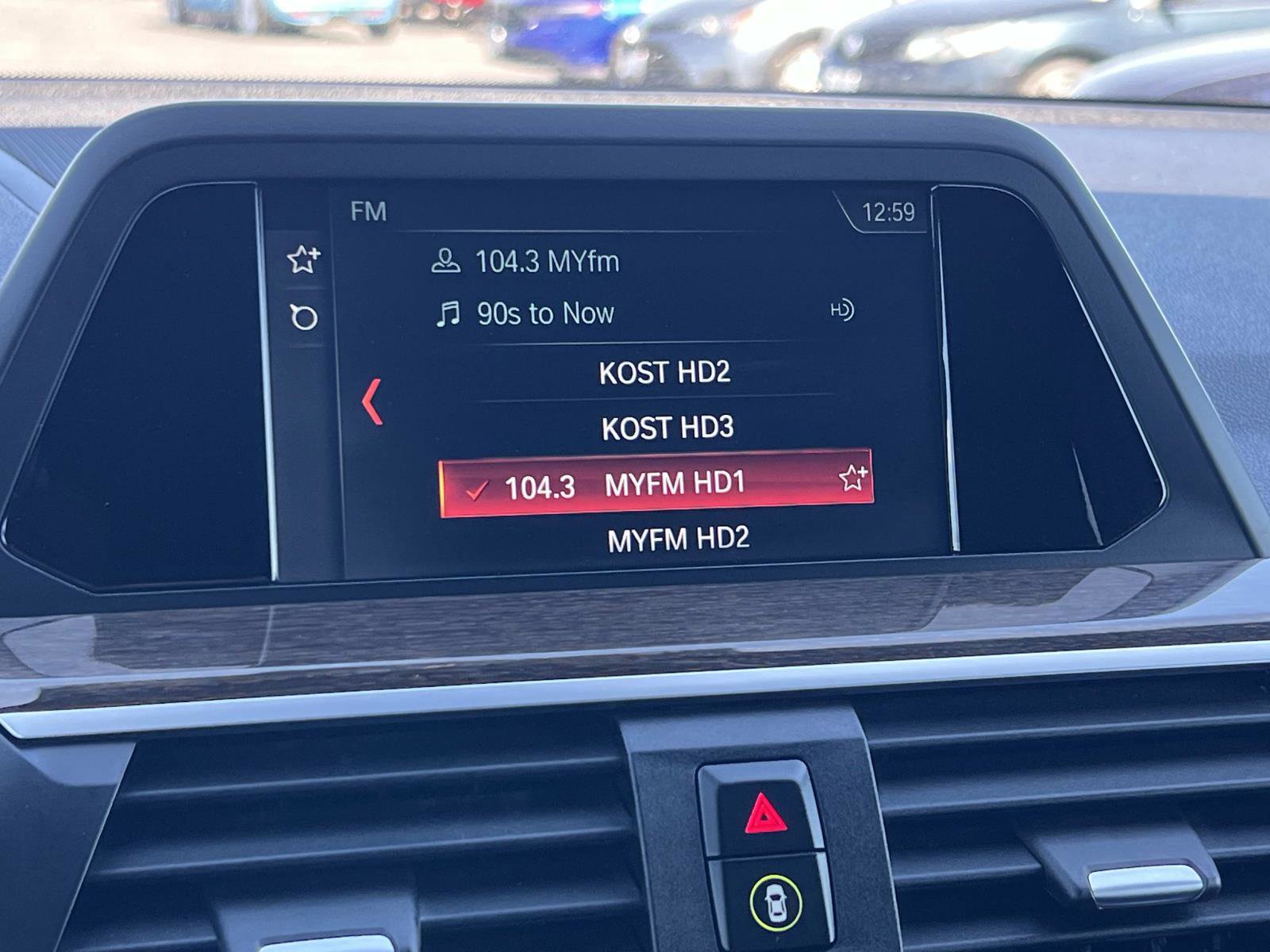 Used 2019 BMW X3 sDrive30i w/ Driving Assistance Package image 13