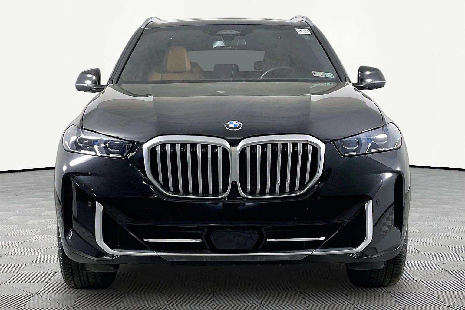 Certified 2025 BMW X5 xDrive40i w/ Premium Package AWD/4WD image 2