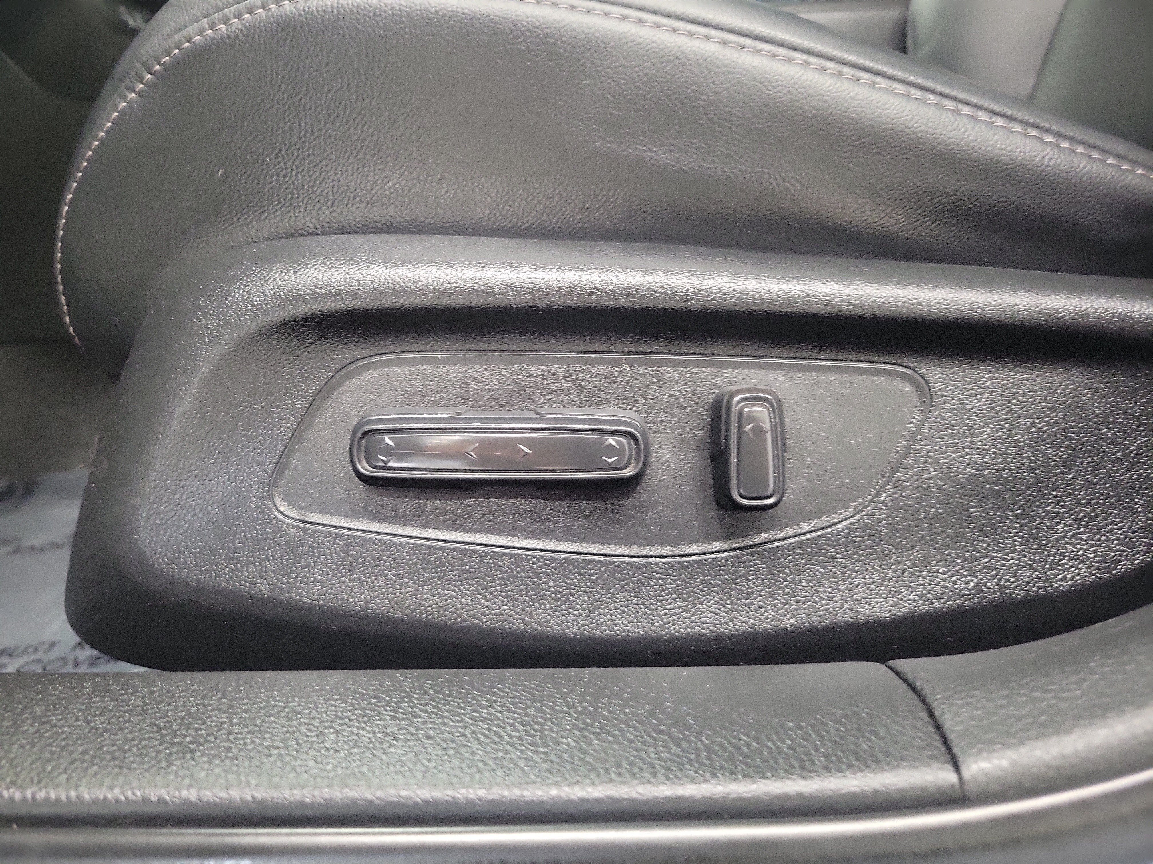 Used 2022 Honda Civic Touring image 19
