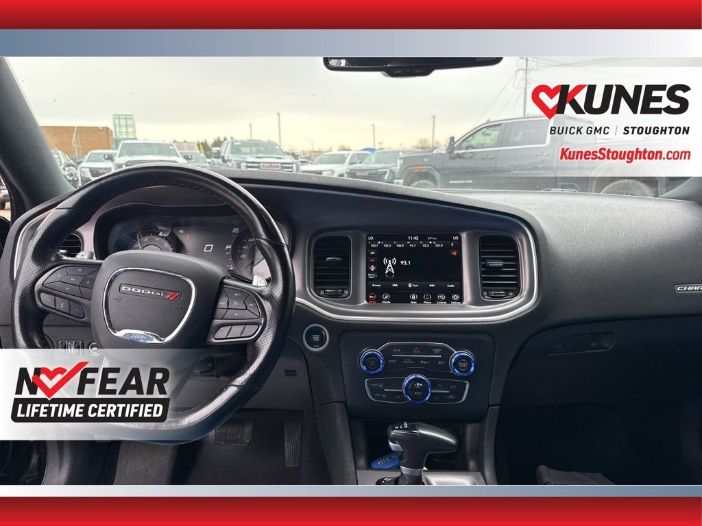 Used 2022 Dodge Charger R/T w/ Performance Handling Group image 44