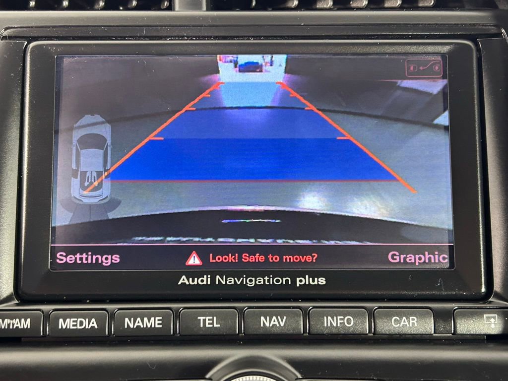 Used 2012 Audi R8 V10 AWD/4WD image 16
