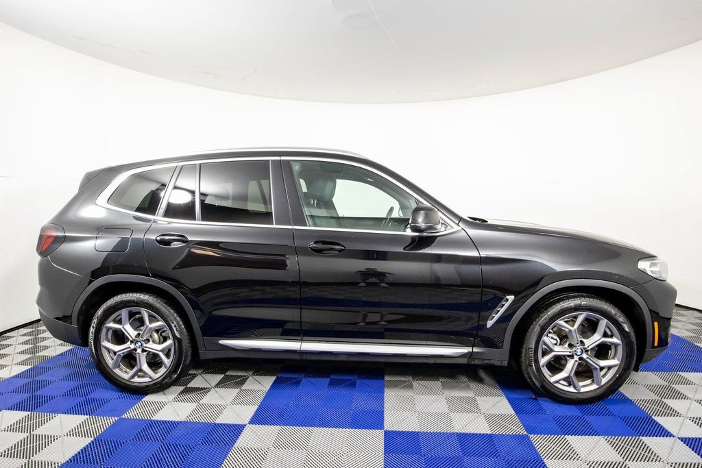 Used 2024 BMW X3 sDrive30i image 4