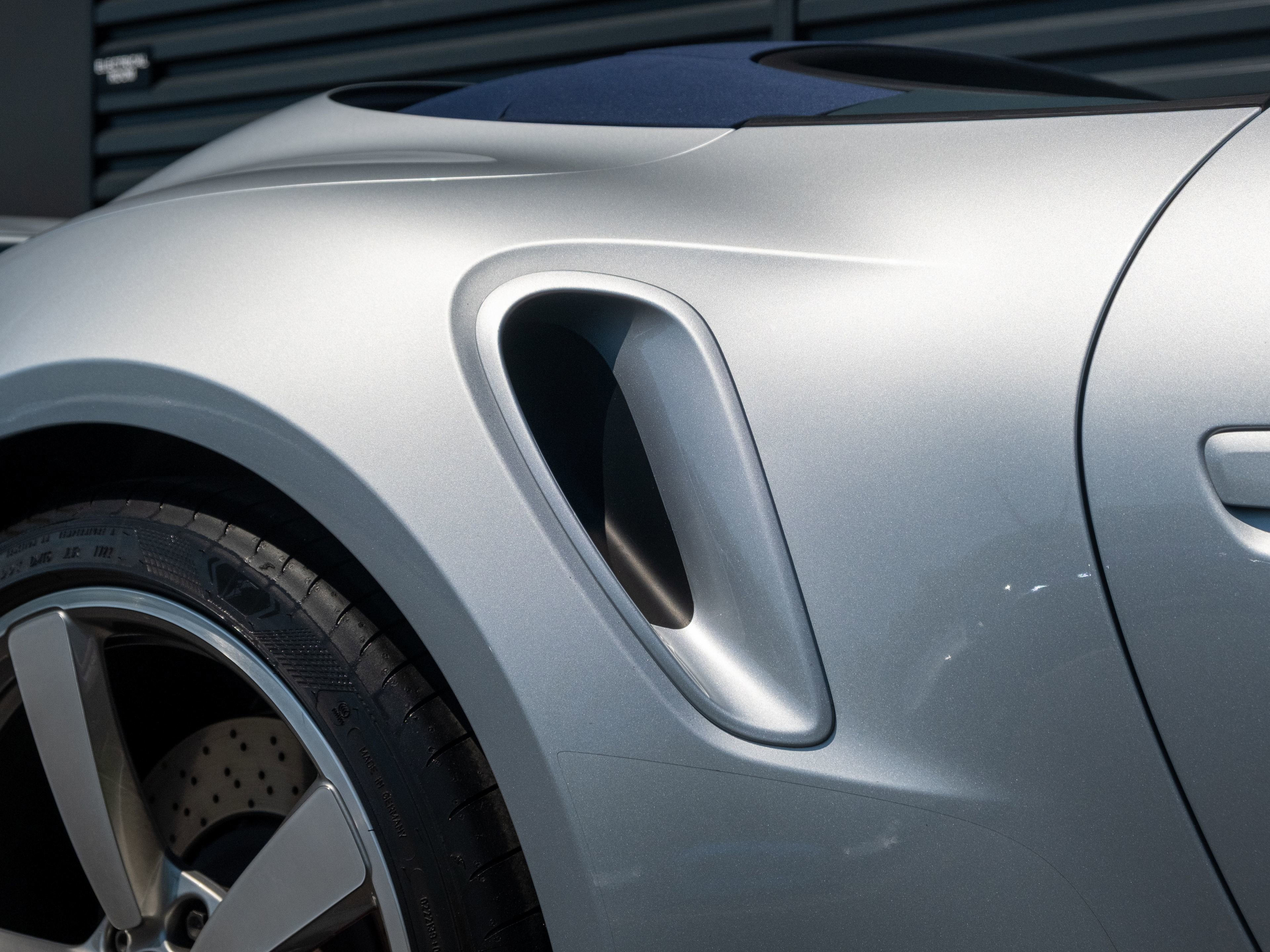 Certified 2022 Porsche 911 Turbo AWD/4WD image 45