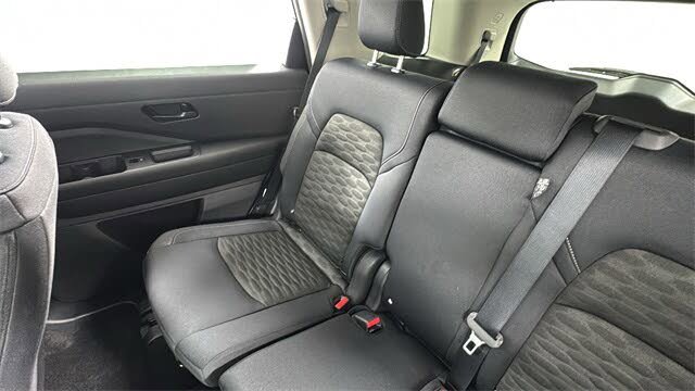 New 2026 Nissan Pathfinder S image 14