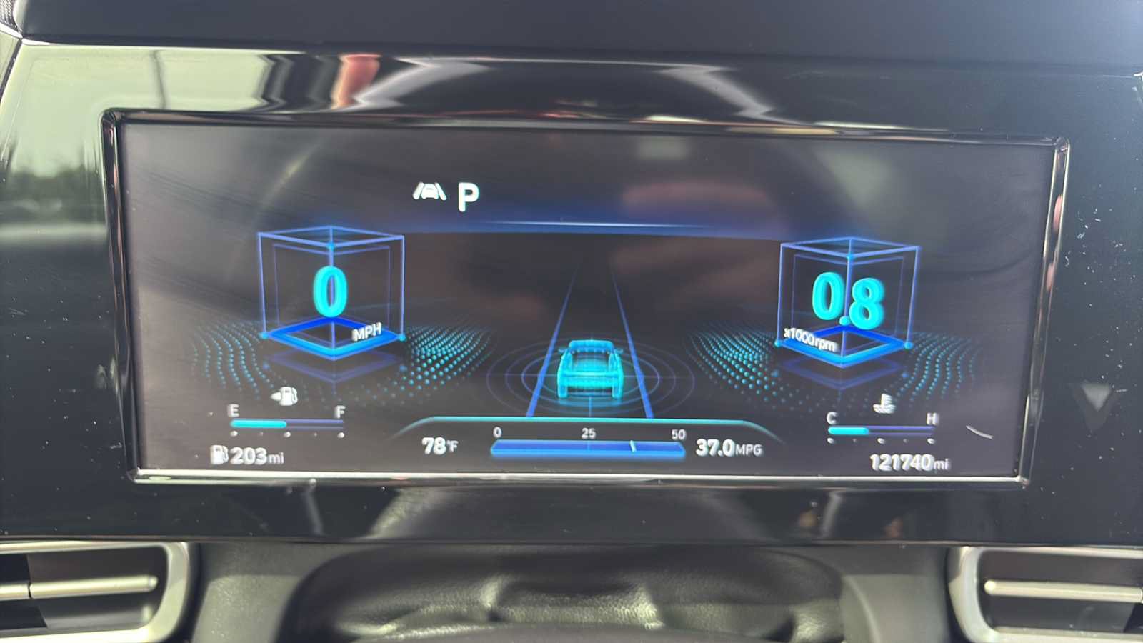 Used 2022 Hyundai Elantra SEL w/ Convenience Package FWD image 11