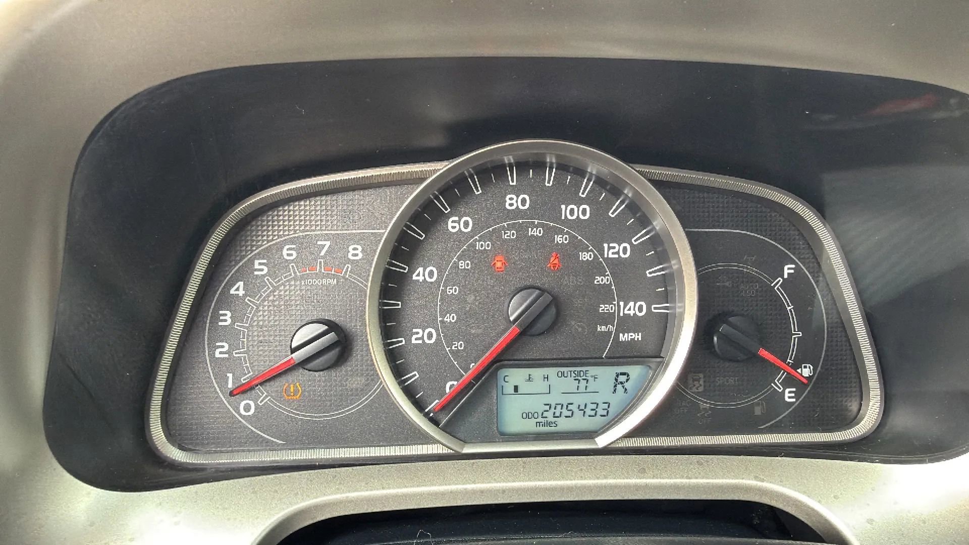 Used 2013 Toyota RAV4 XLE AWD/4WD image 33