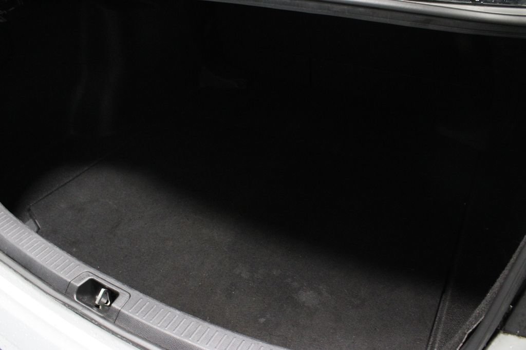 Used 2024 Toyota Corolla LE FWD image 16