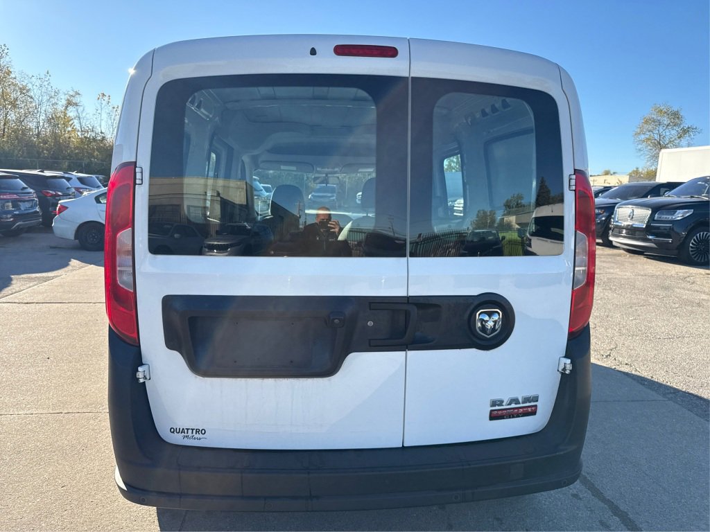 Used 2018 RAM ProMaster City Tradesman image 14