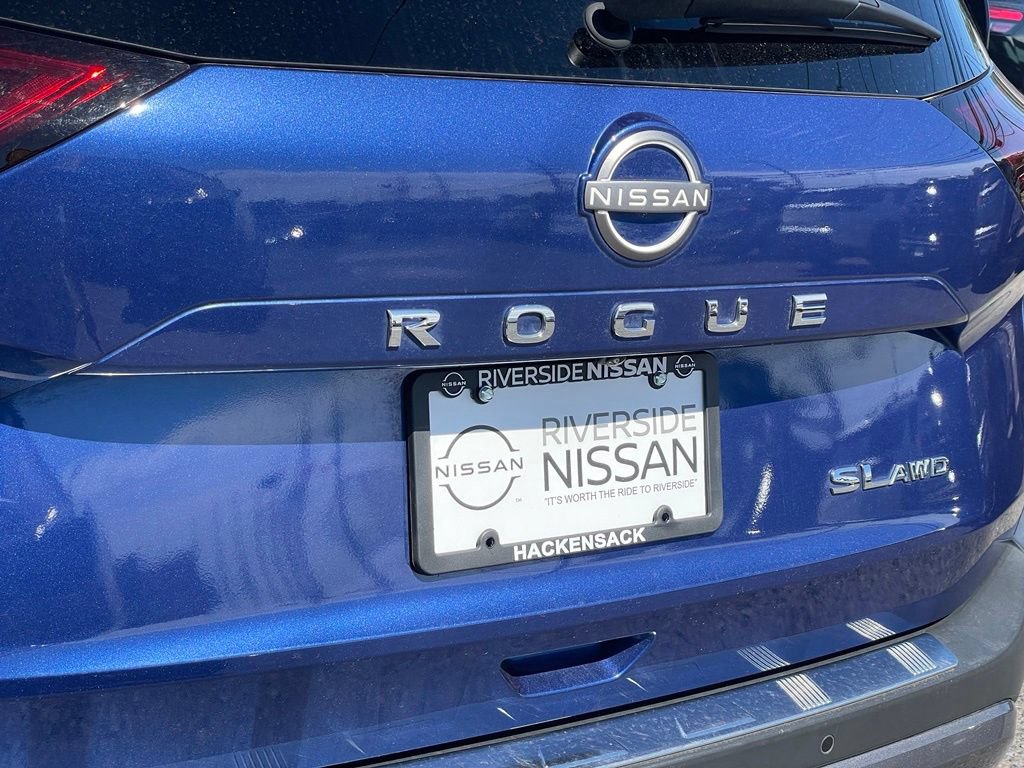 Certified 2023 Nissan Rogue SL w/ SL Premium Package AWD/4WD image 24