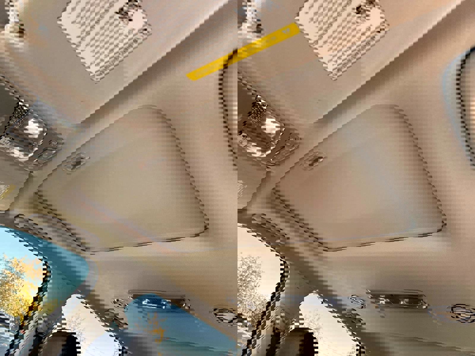 Used 2022 Kia Telluride EX w/ EX Premium Package image 21