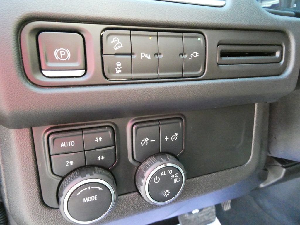Certified 2021 Chevrolet Tahoe Z71 AWD/4WD image 27