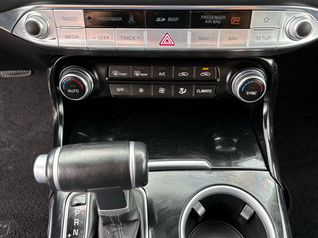 Certified 2018 Kia Stinger Premium image 20